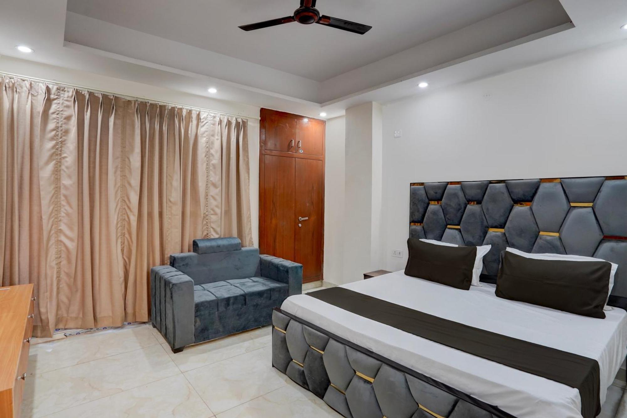 Hotel O R.N Residency Hotel Ghaziabad Bagian luar foto
